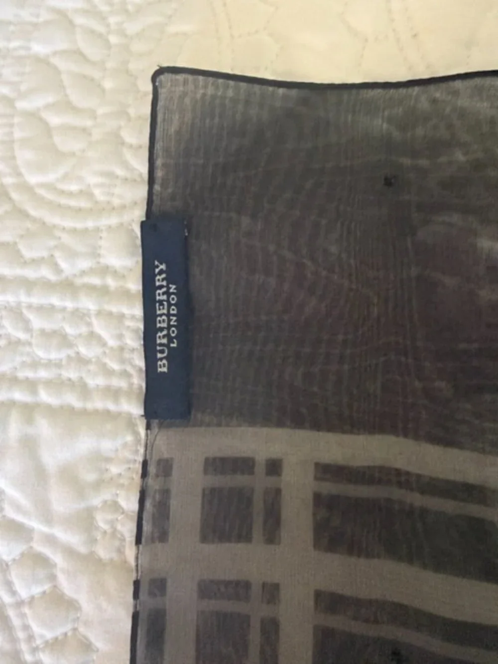 burberry scarf shawl black and white silk